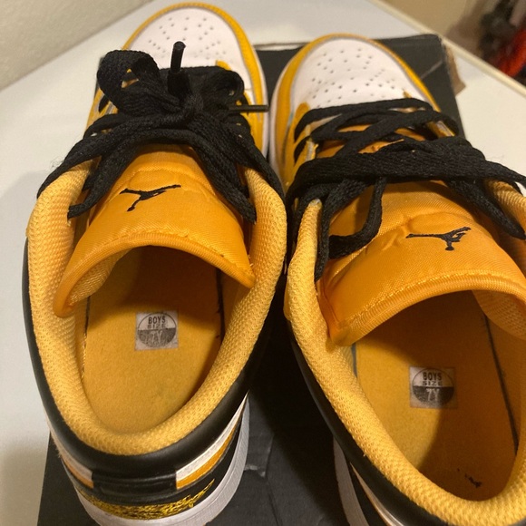 Air Jordan 1 low - Picture 10 of 13